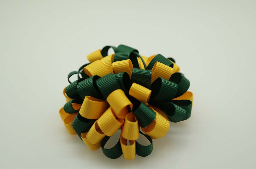Small bowtique hair Bow with colors  Daffiadi Yellow, Hunter